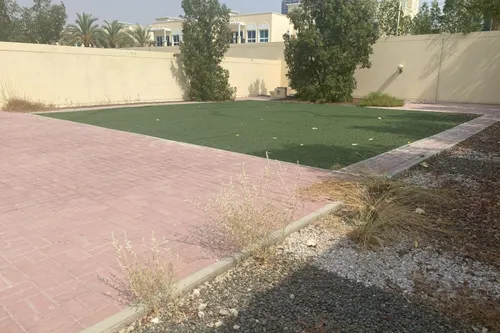 2 Bedrooms Villa in District 5A