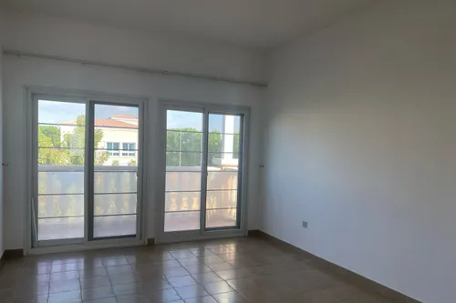 2 Bedrooms Villa in District 5A