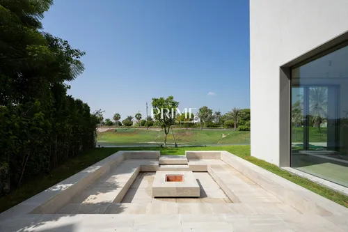 4 Bedrooms Villa in Entertainment Foyer