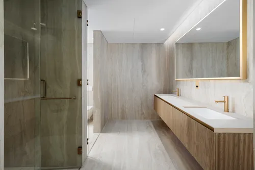 4 Bedrooms Villa in Entertainment Foyer