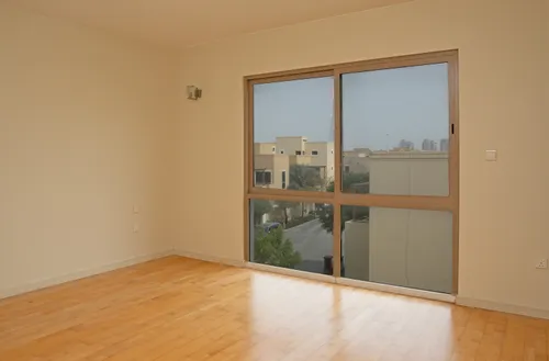 4 Bedrooms Townhouse in Muzera Community