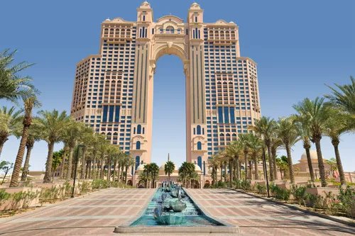 1 Bedroom Apartment in Fairmont Marina Residences