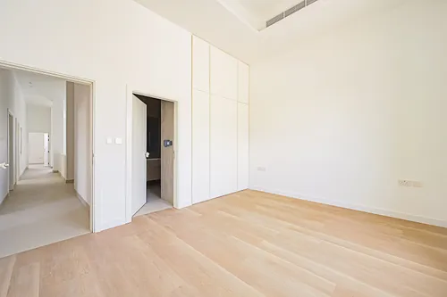 9 Bedrooms Villa in Al Barsha 2 Villas
