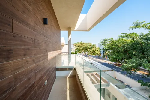 4 Bedrooms Villa in West Yas