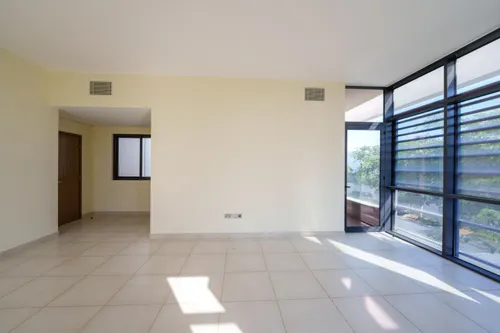 4 Bedrooms Villa in West Yas