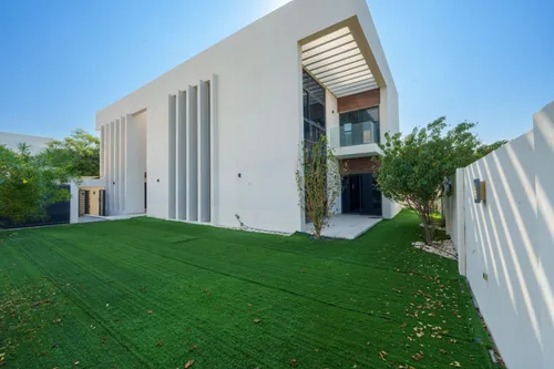 4 Bedrooms Villa in West Yas