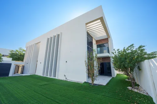 4 Bedrooms Villa in West Yas