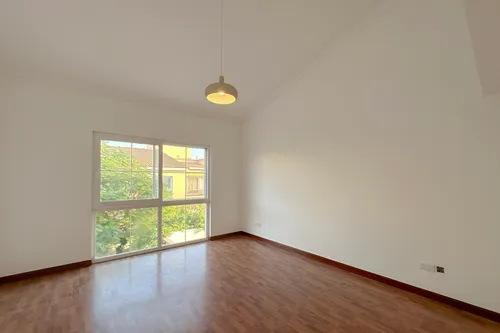 5 Bedrooms Villa in Umm Suqeim 1 Villas