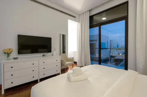 5 Bedrooms Villa in Picadilly Green
