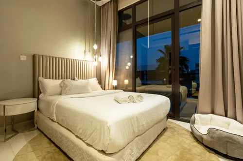 5 Bedrooms Villa in Picadilly Green