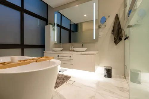 5 Bedrooms Villa in Picadilly Green