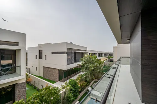 5 Bedrooms Villa in Picadilly Green