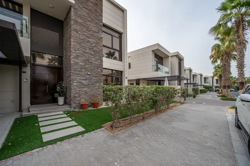 5 Bedrooms Villa in Picadilly Green