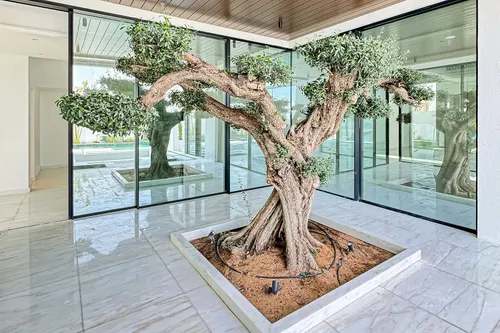6 Bedrooms Villa in Madinat Hind 3