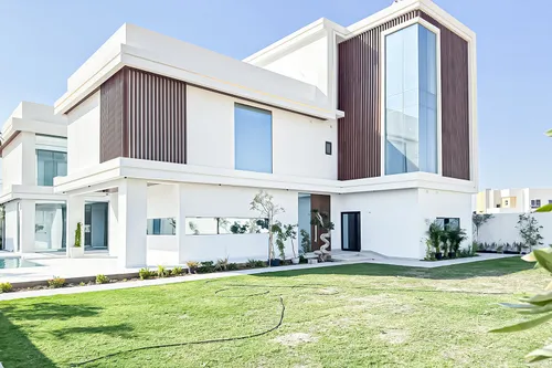 6 Bedrooms Villa in Madinat Hind 3