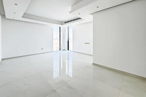 6 Bedrooms Villa in Madinat Hind 3