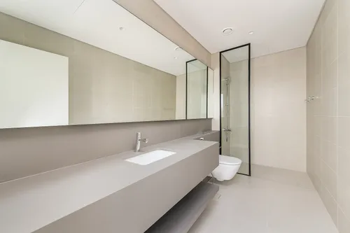 5 Bedrooms Villa in Robinia