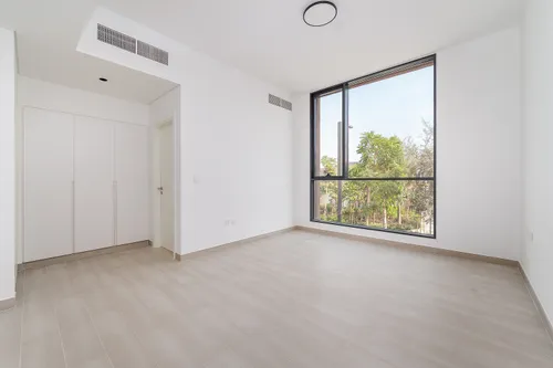 5 Bedrooms Villa in Robinia
