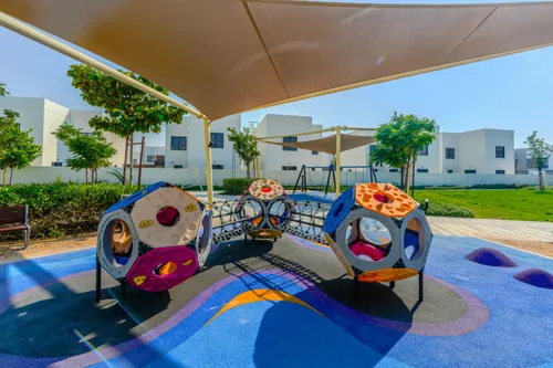 2 Bedrooms Townhouse in Noya Viva