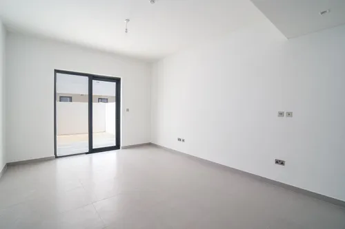 2 Bedrooms Townhouse in Noya Viva