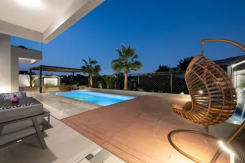 4 Bedrooms Villa in Jumeirah Park Homes