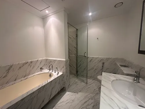 2 Bedrooms Apartment in South Ridge 6