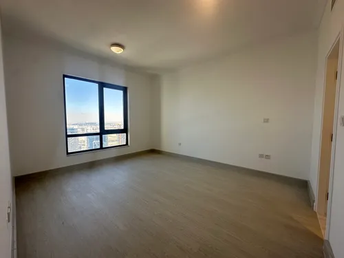 2 Bedrooms Apartment in South Ridge 6