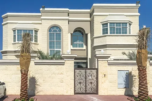 Classic Luxury | Spacious 6 BR Villa | Al Barsha 2