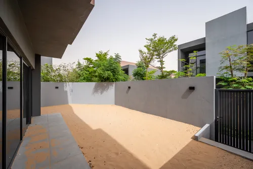 3 Bedrooms Townhouse in Robinia