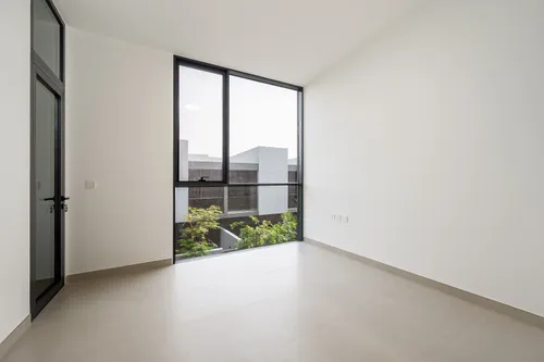 3 Bedrooms Townhouse in Robinia