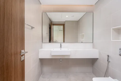3 Bedrooms Apartment in Canal Front Residence 7