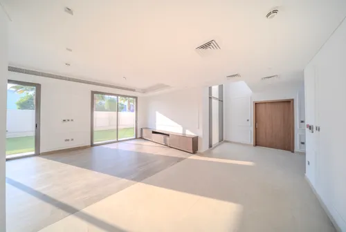 4 Bedrooms Villa in Aspens