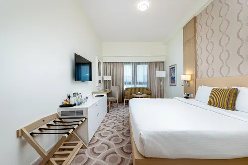 Hotel Apartment in Umm Al Sheif Commercial Building