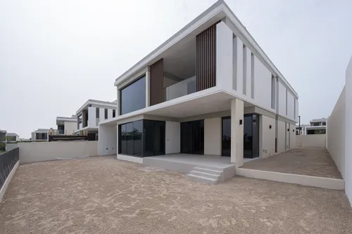 5 Bedrooms Villa in Harmony 3