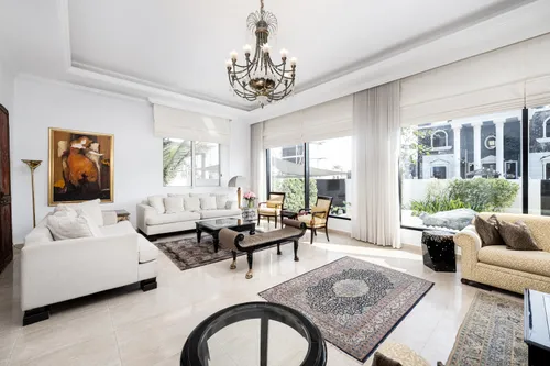 7 Bedrooms Villa in Umm Suqeim 3 Villas