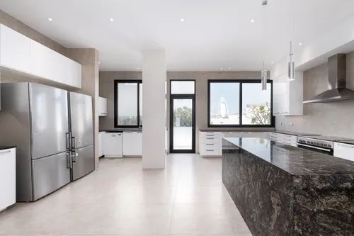 7 Bedrooms Villa in Umm Suqeim 3 Villas