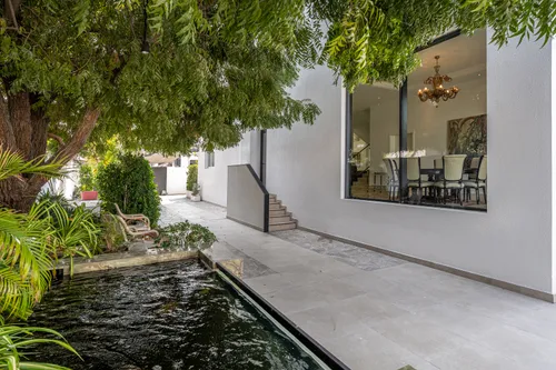 7 Bedrooms Villa in Umm Suqeim 3 Villas