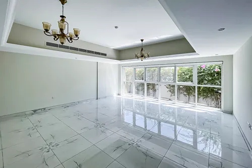 4 Bedrooms Villa in Umm Suqeim 2 Villas