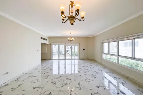4 Bedrooms Villa in Umm Suqeim 2 Villas
