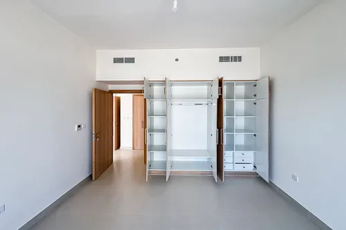 1 Bedroom Apartment in Azure Beach Residence