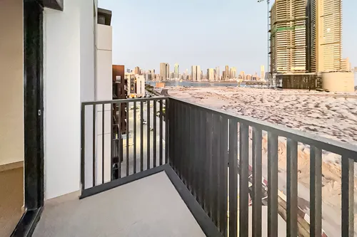 1 Bedroom Apartment in Azure Beach Residence