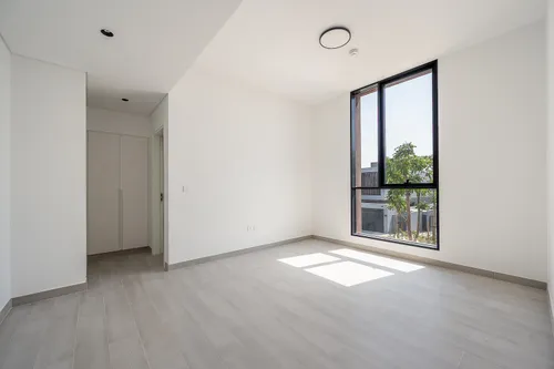 5 Bedrooms Villa in Robinia