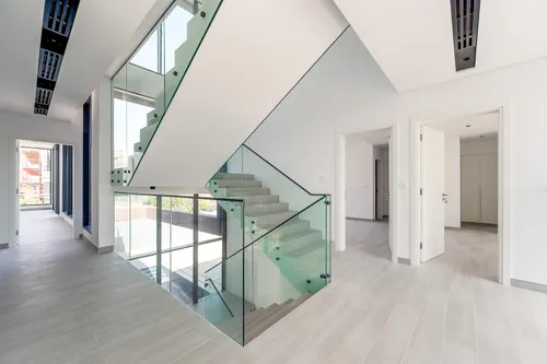 5 Bedrooms Villa in Robinia