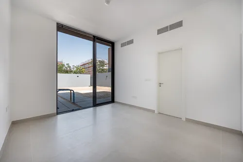 5 Bedrooms Villa in Robinia