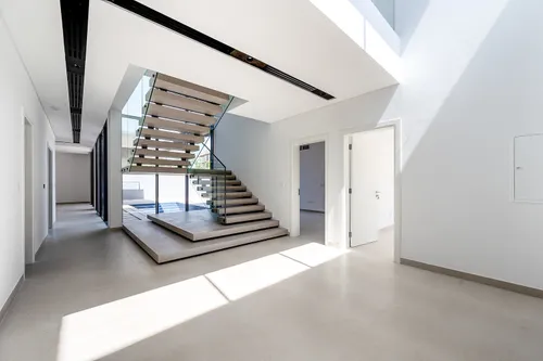 5 Bedrooms Villa in Robinia