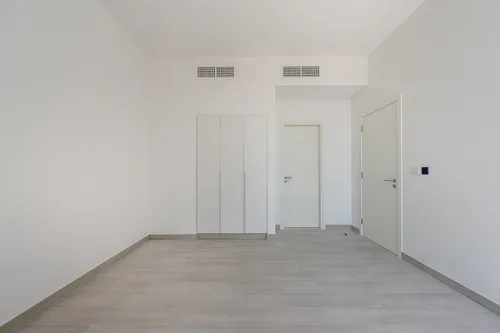 5 Bedrooms Villa in Robinia