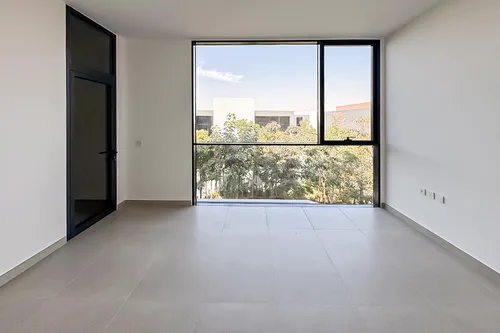 4 Bedrooms Townhouse in Robinia
