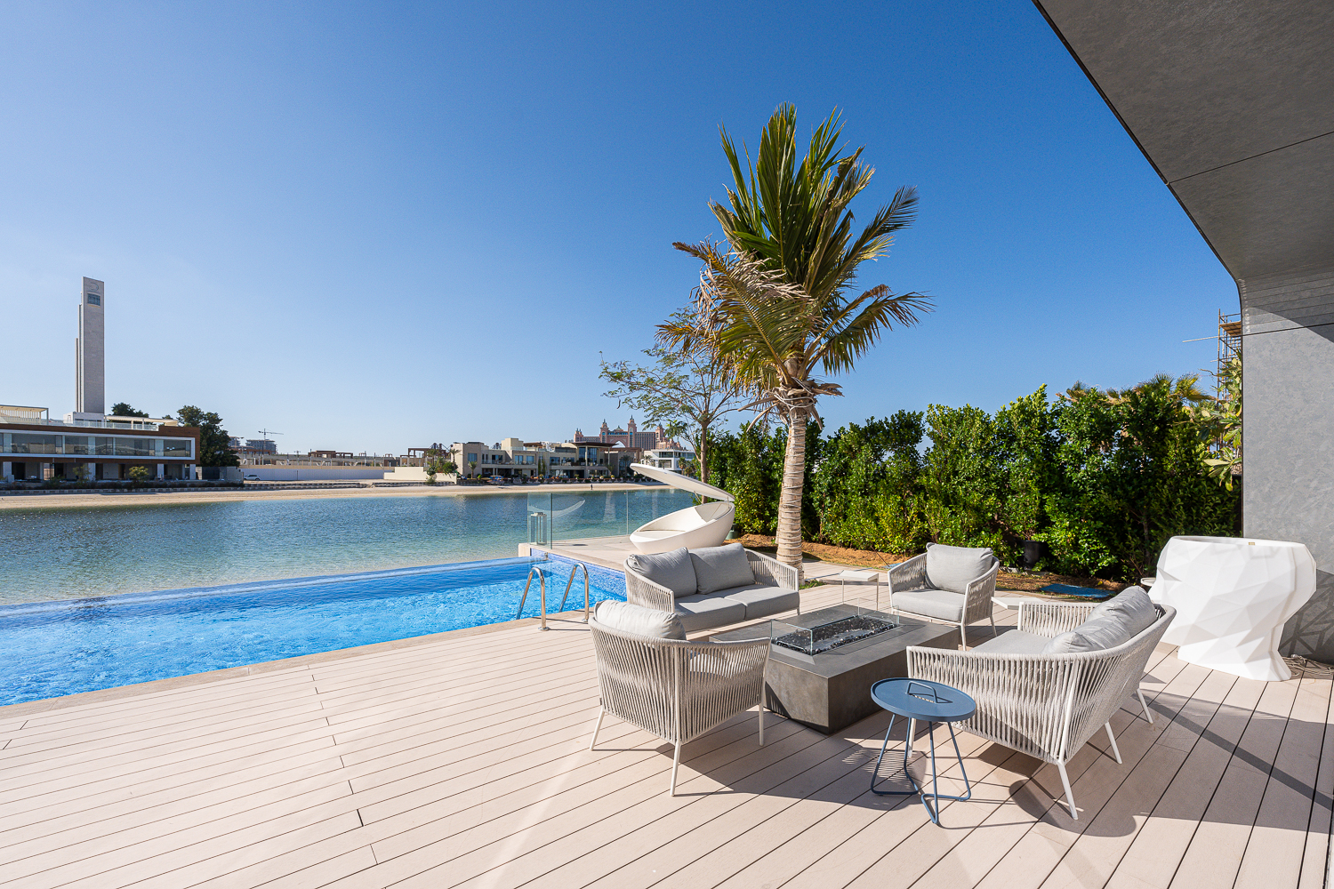 6 Bedrooms Villa in Garden Homes Frond G
