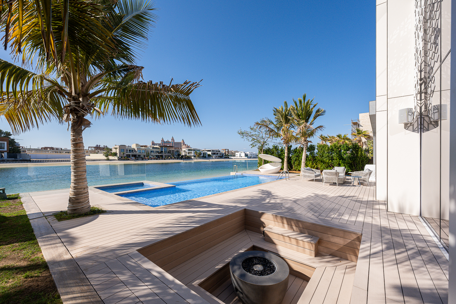 6 Bedrooms Villa in Garden Homes Frond G
