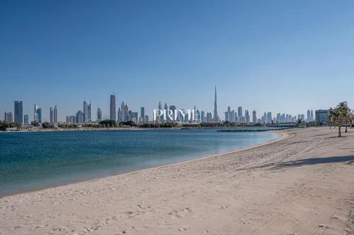 7 Bedrooms Villa in Pearl Jumeirah Villas